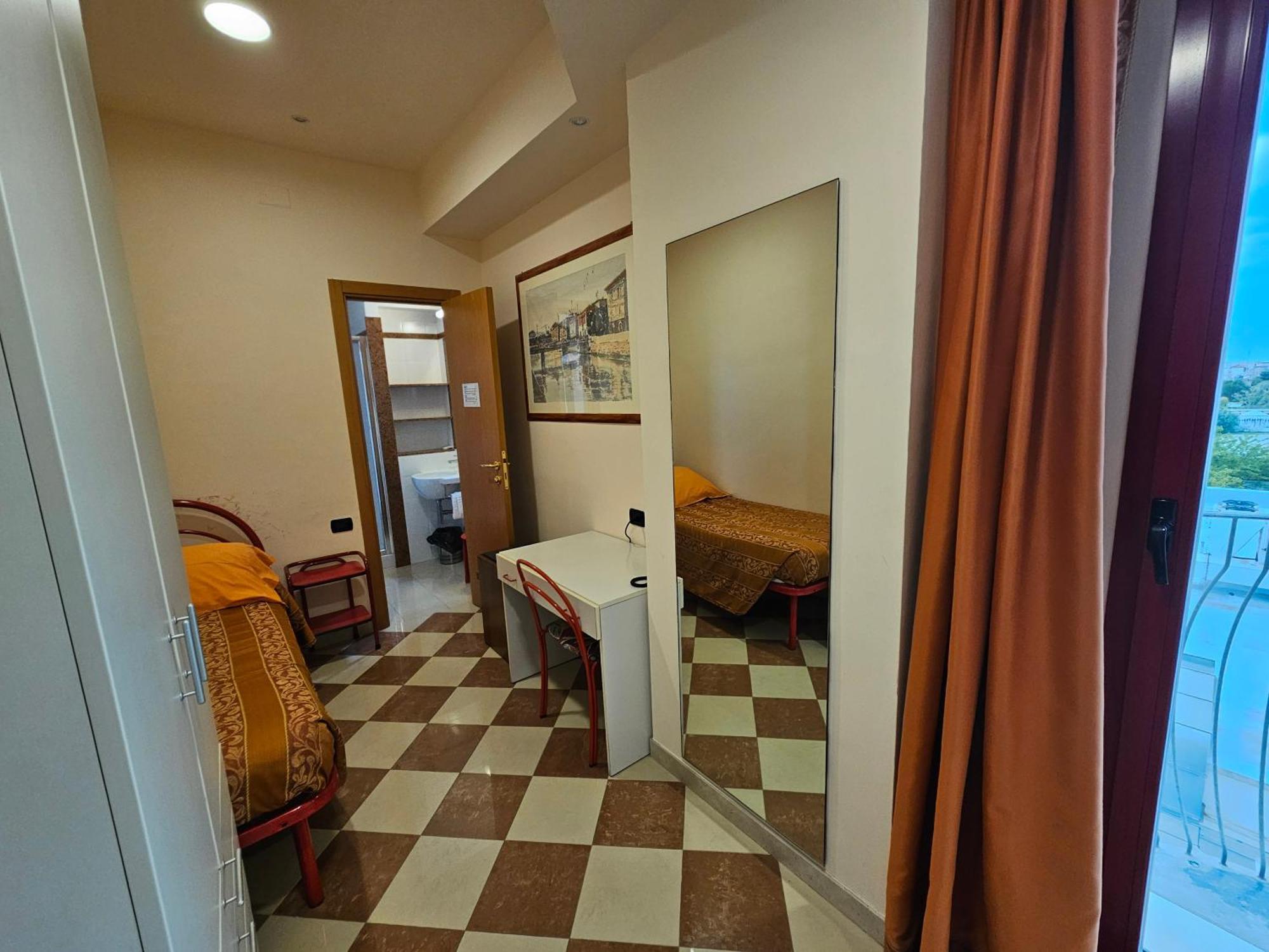 Hotel Fiorella Сенигаллия Экстерьер фото